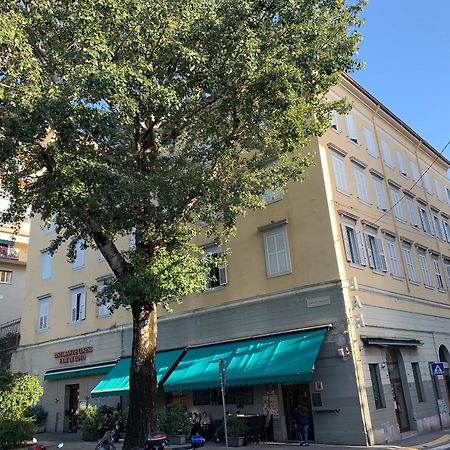 Appartamento Alla Scaletta B Trieste Esterno foto